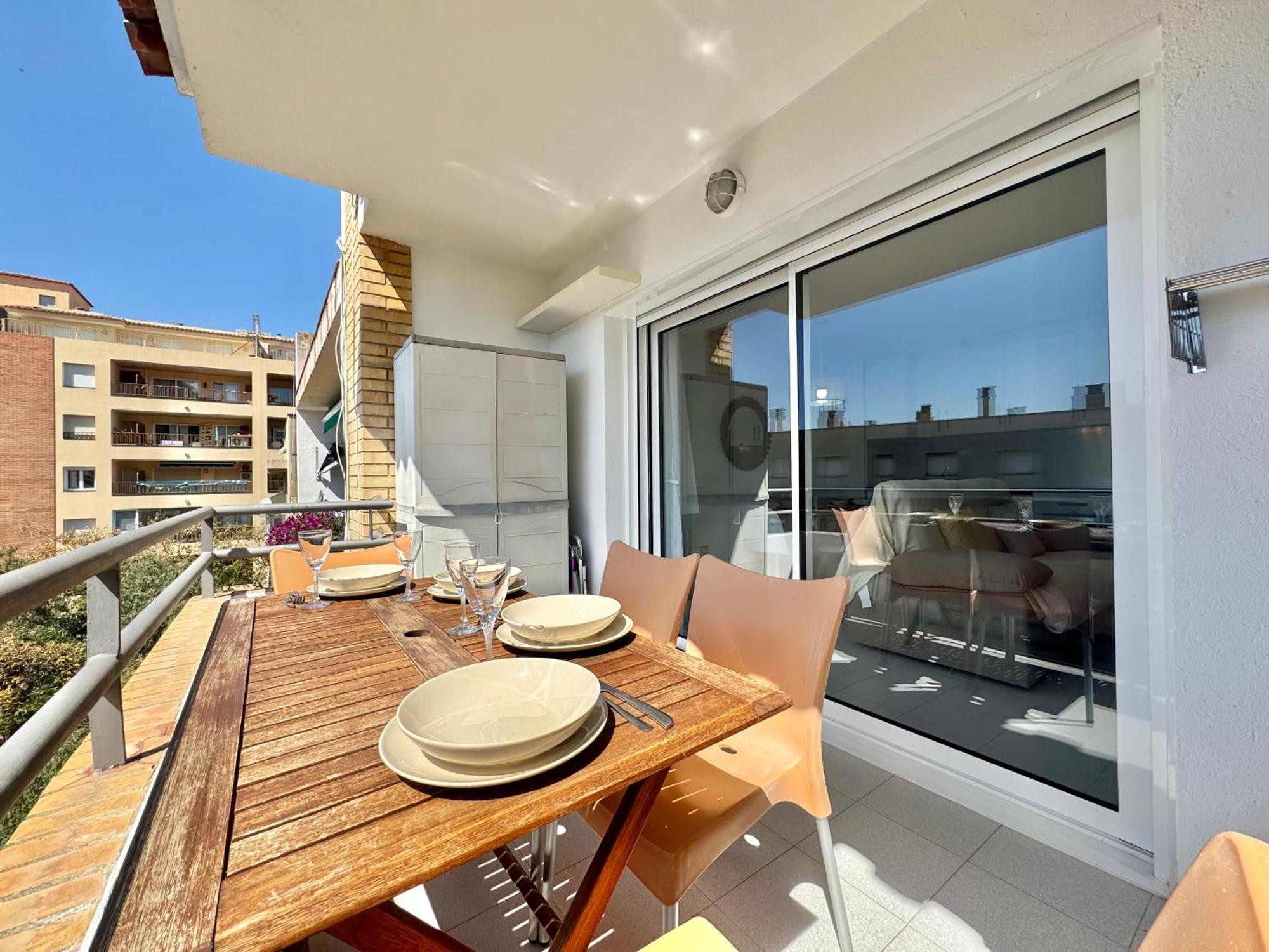 Puig Rom 106 Apartment Roses Bagian luar foto