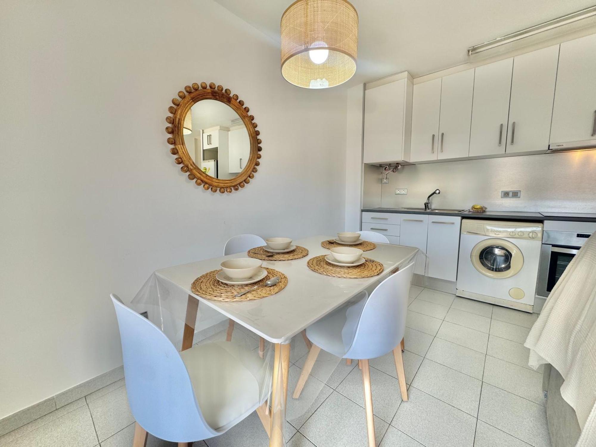 Puig Rom 106 Apartment Roses Bagian luar foto